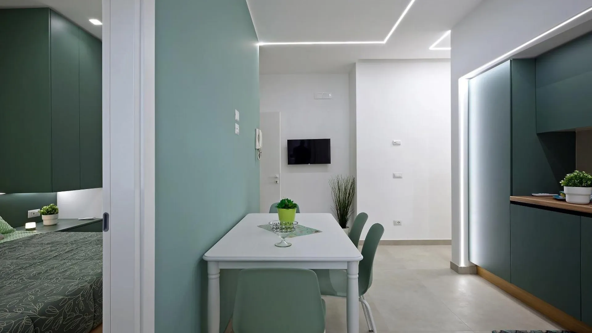 Domus Garden Apartment Naples