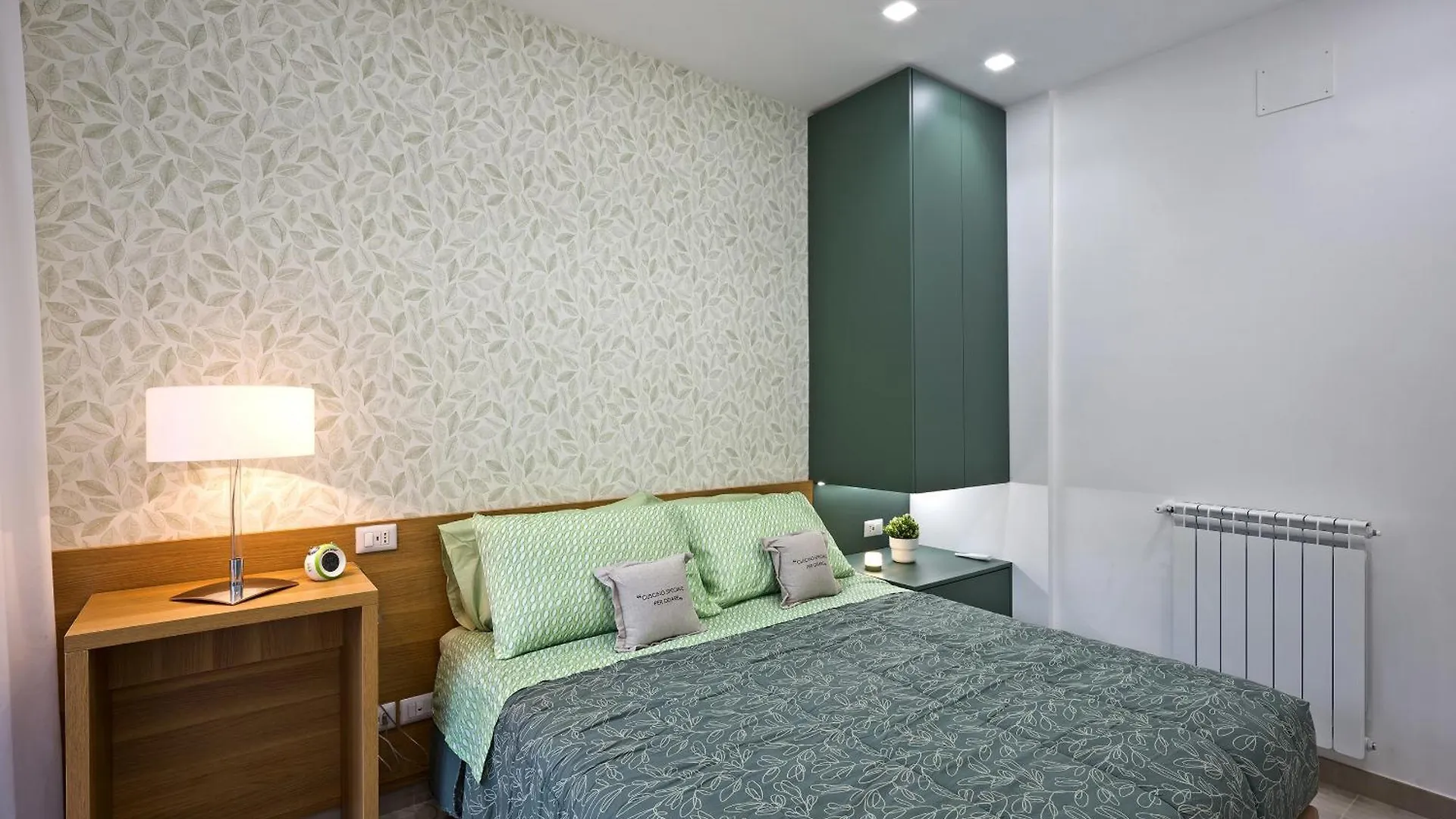 Domus Garden Apartment Naples