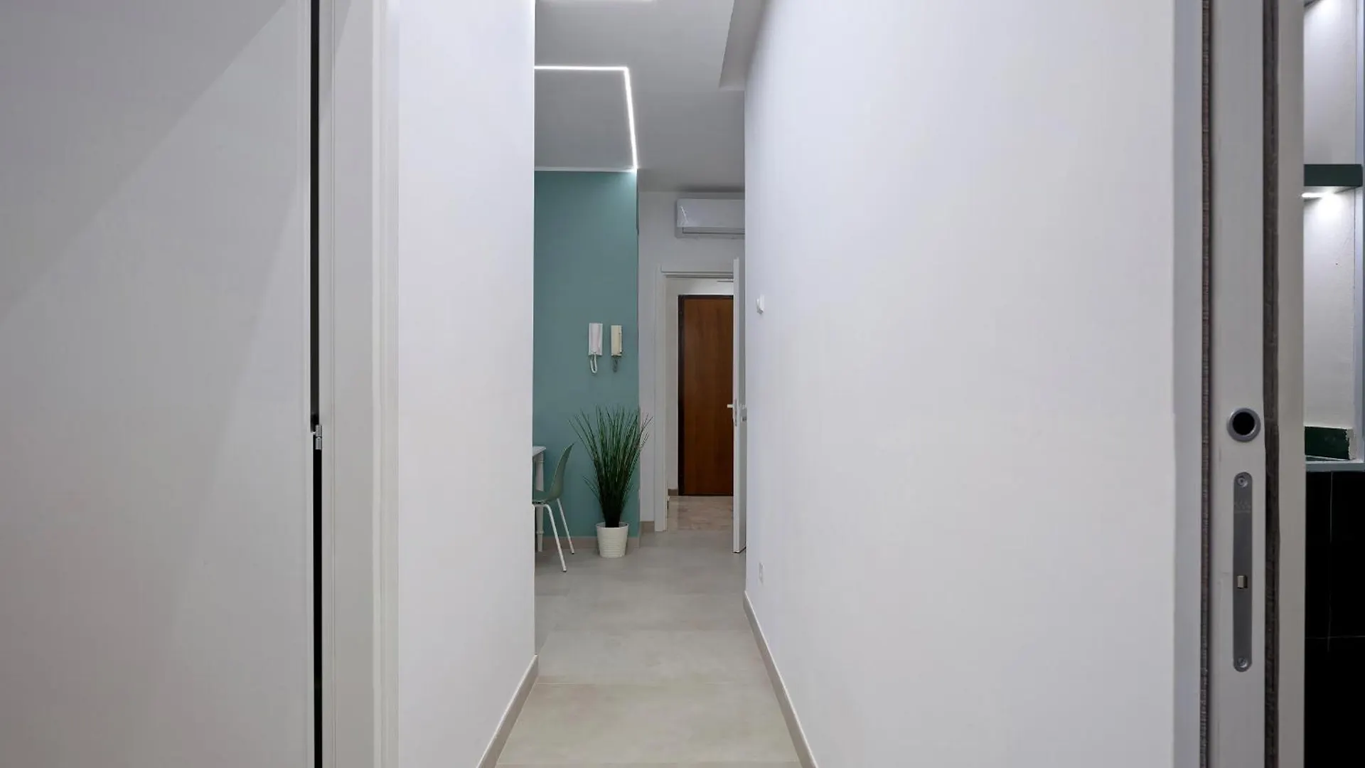 Domus Garden Apartment Naples